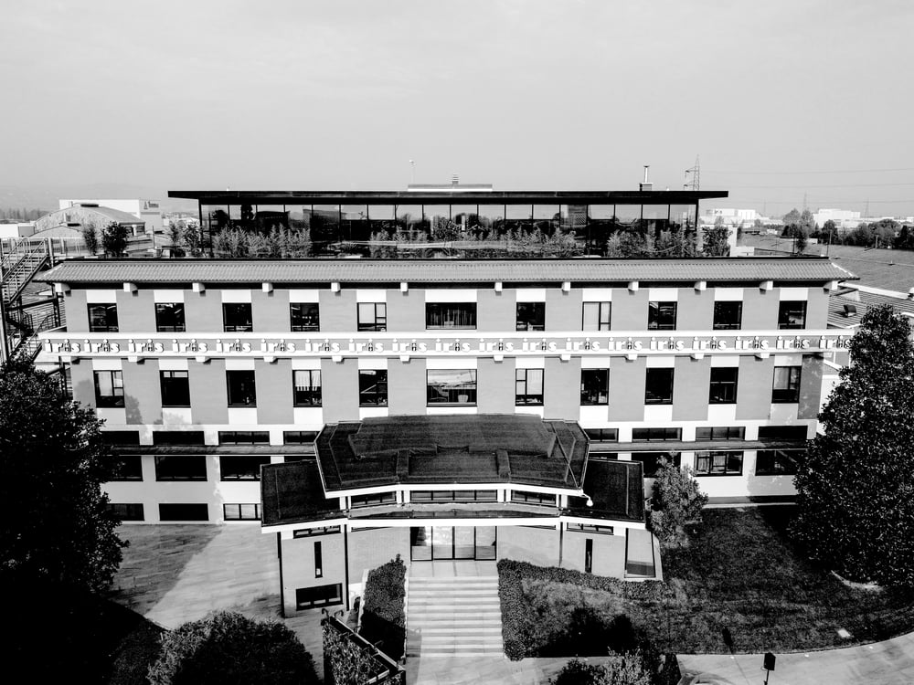 Progetto d'avanguardia di IA per Iris Ceramica Group